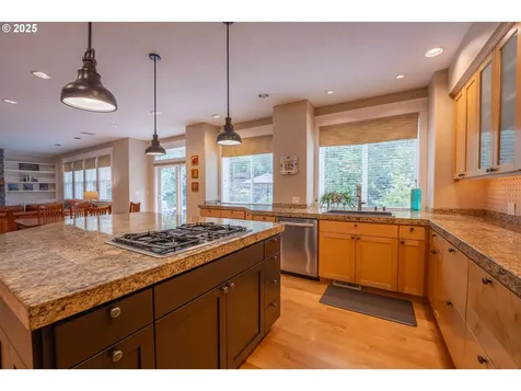 12743 NW Creekview Drive Portland OR 97229