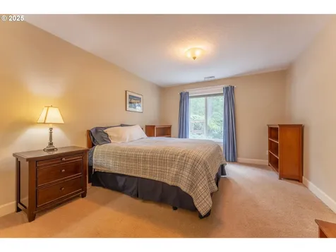 12743 NW Creekview Drive Portland OR 97229