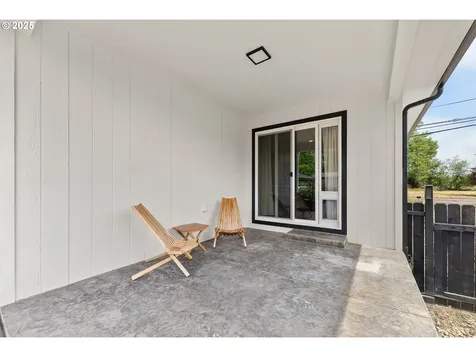 1410 NW Keasey Street Roseburg OR 97471