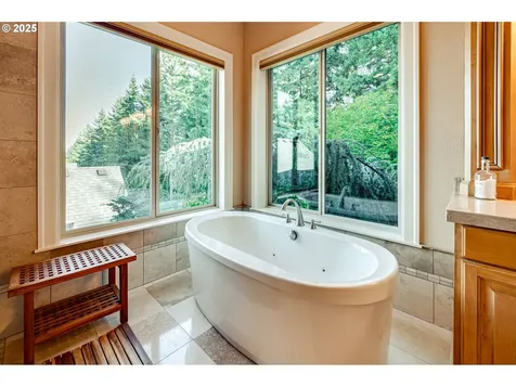 1110 NW 35th Avenue Camas WA 98607