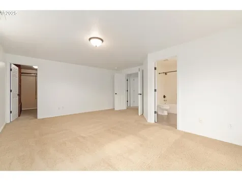 5752 Peridot Way Springfield OR 97478
