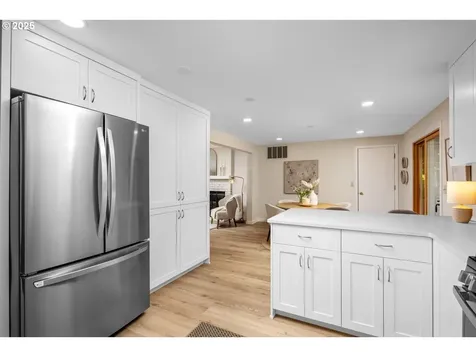 7440 SW Elmwood Street Portland OR 97223