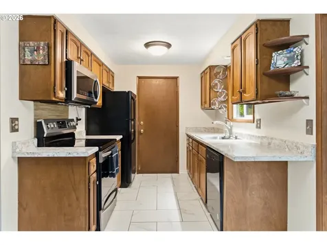 5157 Trevon Street Eugene OR 97402