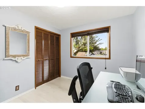 5157 Trevon Street Eugene OR 97402