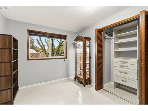 5157 Trevon Street Eugene OR 97402