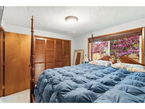 5157 Trevon Street Eugene OR 97402