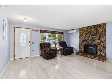 5157 Trevon Street Eugene OR 97402