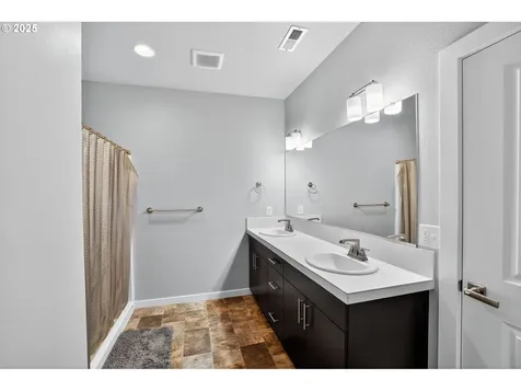 2515 NE 59th Street Vancouver WA 98663