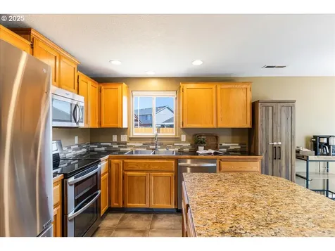 15801 NE 90th Street Vancouver WA 98682