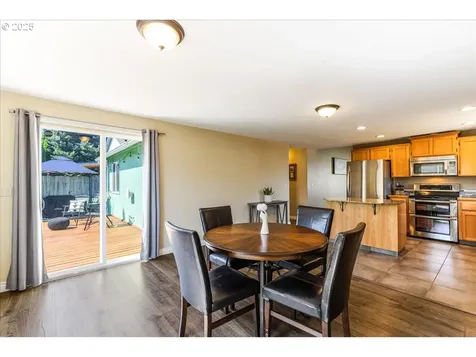 15801 NE 90th Street Vancouver WA 98682