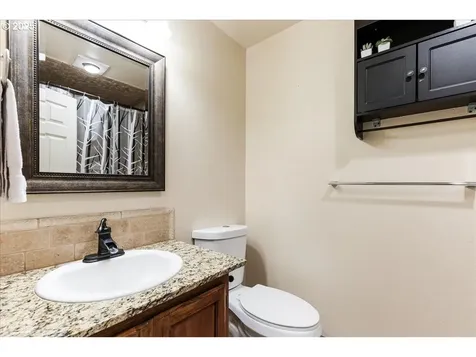 15801 NE 90th Street Vancouver WA 98682