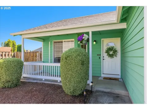 15801 NE 90th Street Vancouver WA 98682