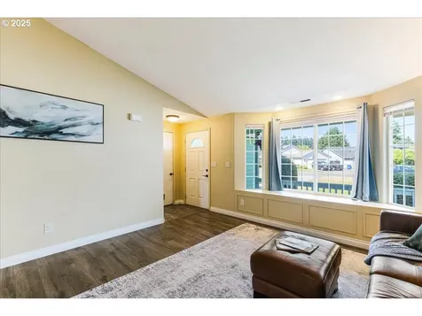 15801 NE 90th Street Vancouver WA 98682