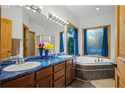 58994 Hampton Road Coquille OR 97423
