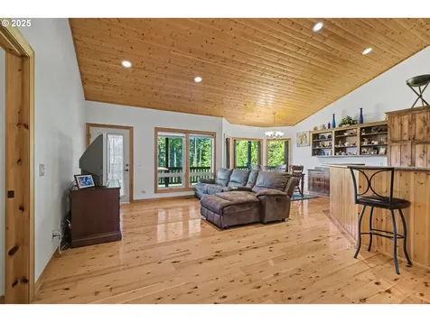 58994 Hampton Road Coquille OR 97423
