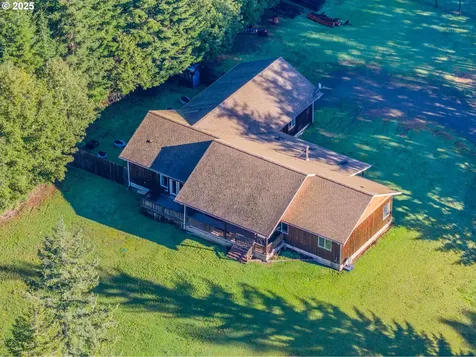 58994 Hampton Road Coquille OR 97423
