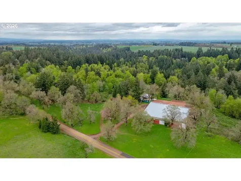10425 Edmunson Drive SE Salem OR 97317