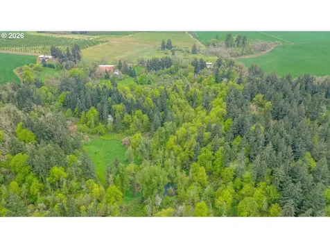 10425 Edmunson Drive SE Salem OR 97317