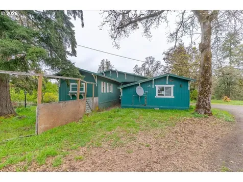 10425 Edmunson Drive SE Salem OR 97317
