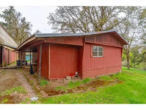 10425 Edmunson Drive SE Salem OR 97317