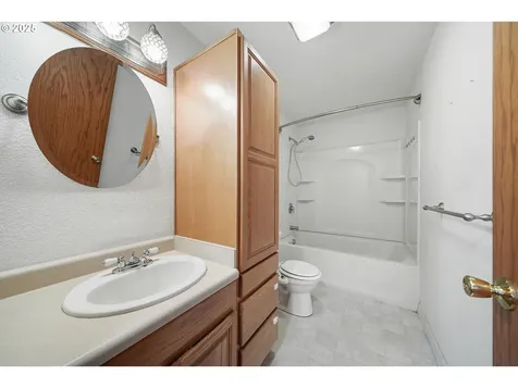 1480 Edison Avenue Cottage Grove OR 97424