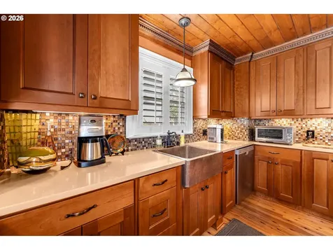 6503 NE 45th Way Vancouver WA 98661