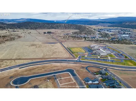 NE Discovery Loop Prineville OR 97754