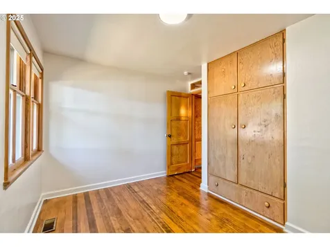 3406 E 12th Street Vancouver WA 98661