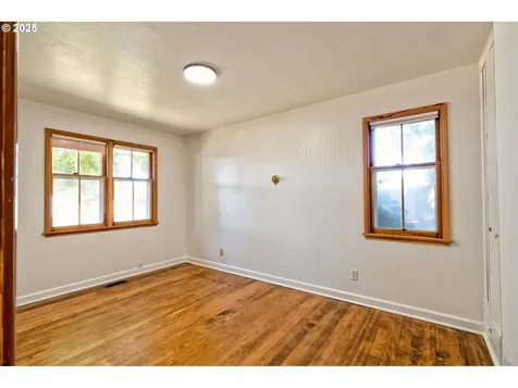3406 E 12th Street Vancouver WA 98661