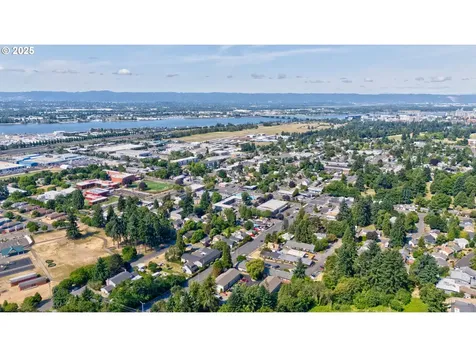3406 E 12th Street Vancouver WA 98661