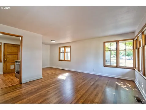 3406 E 12th Street Vancouver WA 98661