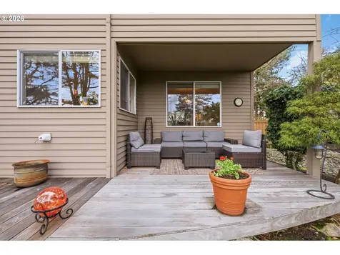 6108 SW Kruse Ridge Drive Portland OR 97219
