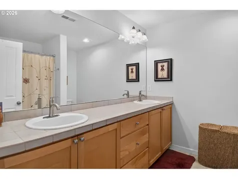 9080 SW Graphite Terrace Beaverton OR 97007