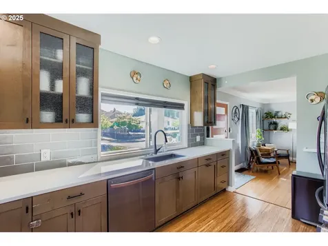 6041 N Campbell Avenue Portland OR 97217