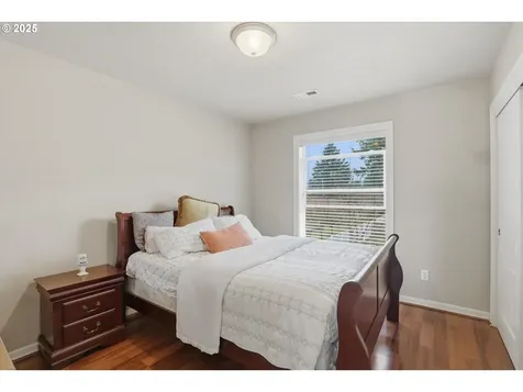 3718 SE 127th Place Portland OR 97236