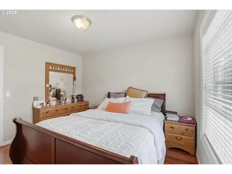3718 SE 127th Place Portland OR 97236