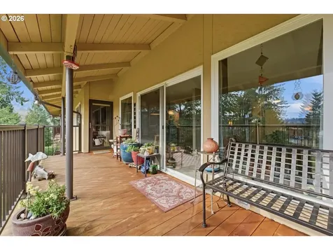 1400 SE Lava Drive Milwaukie OR 97222