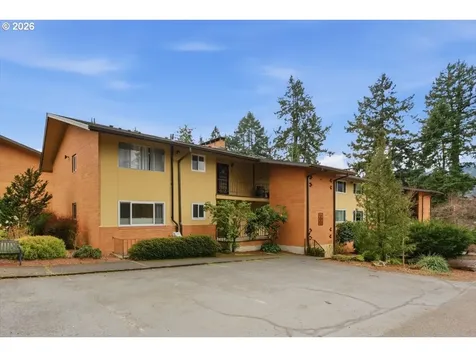 1400 SE Lava Drive Milwaukie OR 97222