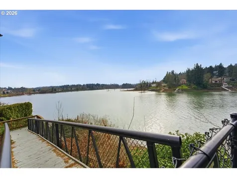 1400 SE Lava Drive Milwaukie OR 97222