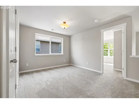 403 NE Suttle Road Portland OR 97211