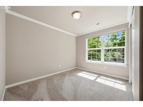 403 NE Suttle Road Portland OR 97211