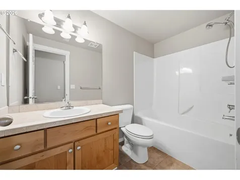 403 NE Suttle Road Portland OR 97211