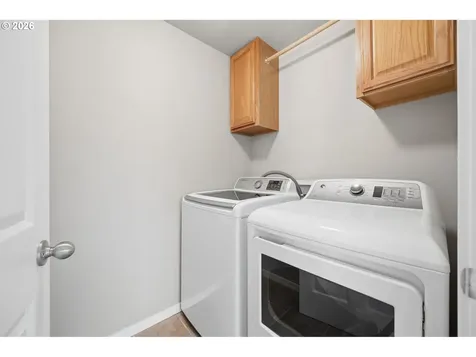 403 NE Suttle Road Portland OR 97211