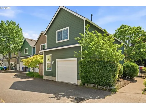 403 NE Suttle Road Portland OR 97211