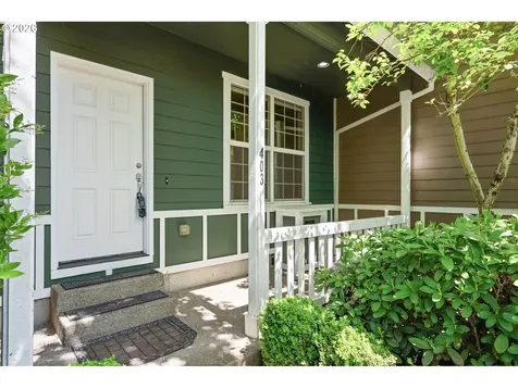 403 NE Suttle Road Portland OR 97211