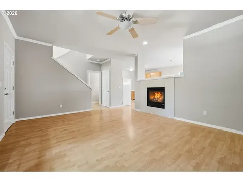 403 NE Suttle Road Portland OR 97211