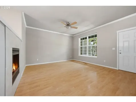 403 NE Suttle Road Portland OR 97211