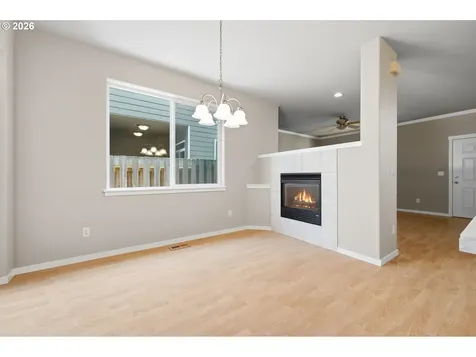 403 NE Suttle Road Portland OR 97211