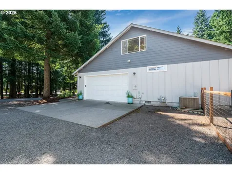 1201 Juniper Court Lyons OR 97358