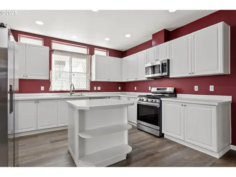 5648 NE Canard Drive Hillsboro OR 97124